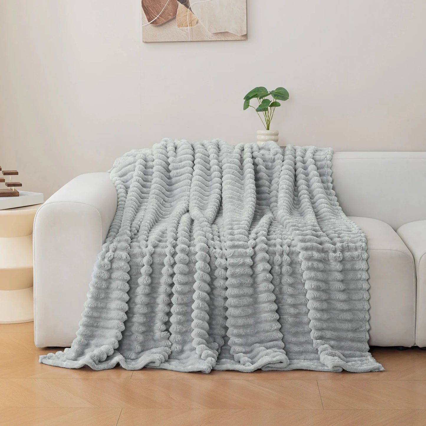 1pc flannel blanket - soft, comfortable, warm nap blanket, Christmas exquisite gift blanket, available in multiple colors