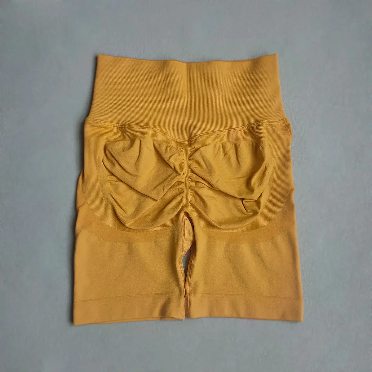 Yoga Shorts Women Sports Shorts Seamless Gym Workout Shorts High Waist Push Up Fitness Sports Shorts Cycling Shorts