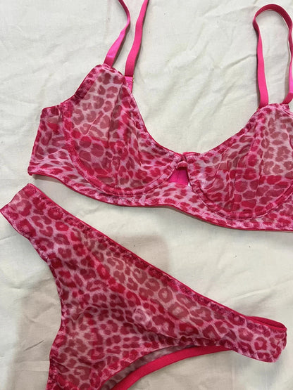 Krasapt Sexy Leopard Printing Lingerie 2Pcs Sets Ultrathin Mesh Transparent Bras And Panties Comfortable Intimate Undwear Set