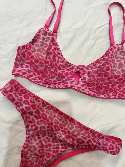 Krasapt Sexy Leopard Printing Lingerie 2Pcs Sets Ultrathin Mesh Transparent Bras And Panties Comfortable Intimate Undwear Set