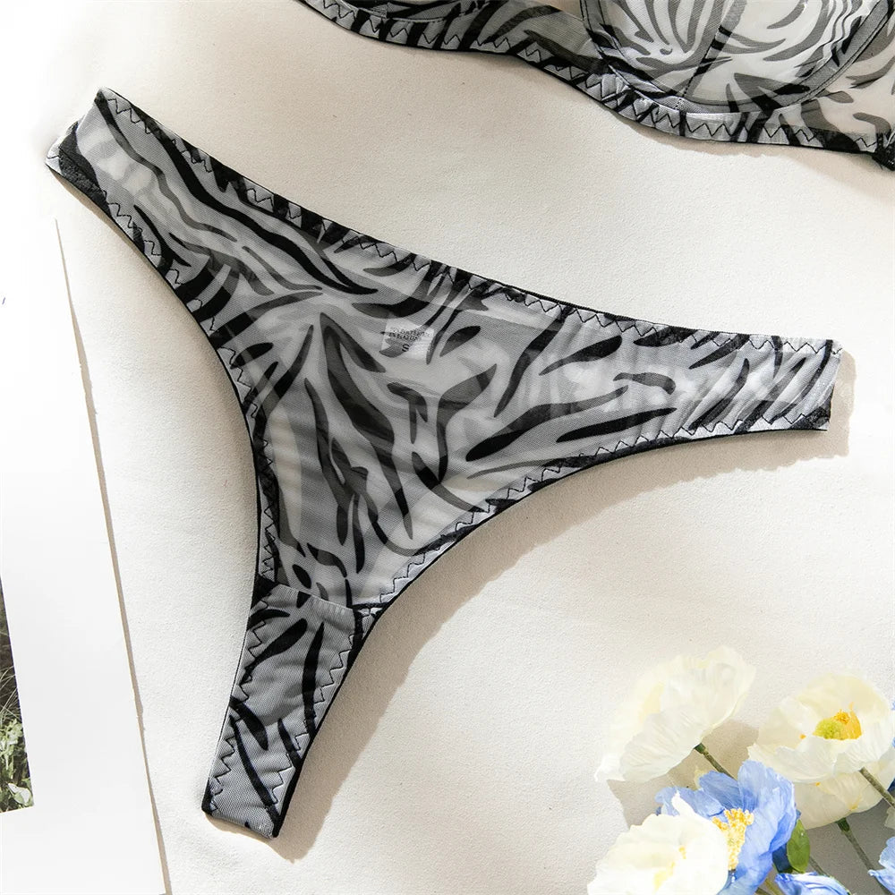 Krasapt Sexy Leopard Printing Lingerie 2Pcs Sets Ultrathin Mesh Transparent Bras And Panties Comfortable Intimate Undwear Set