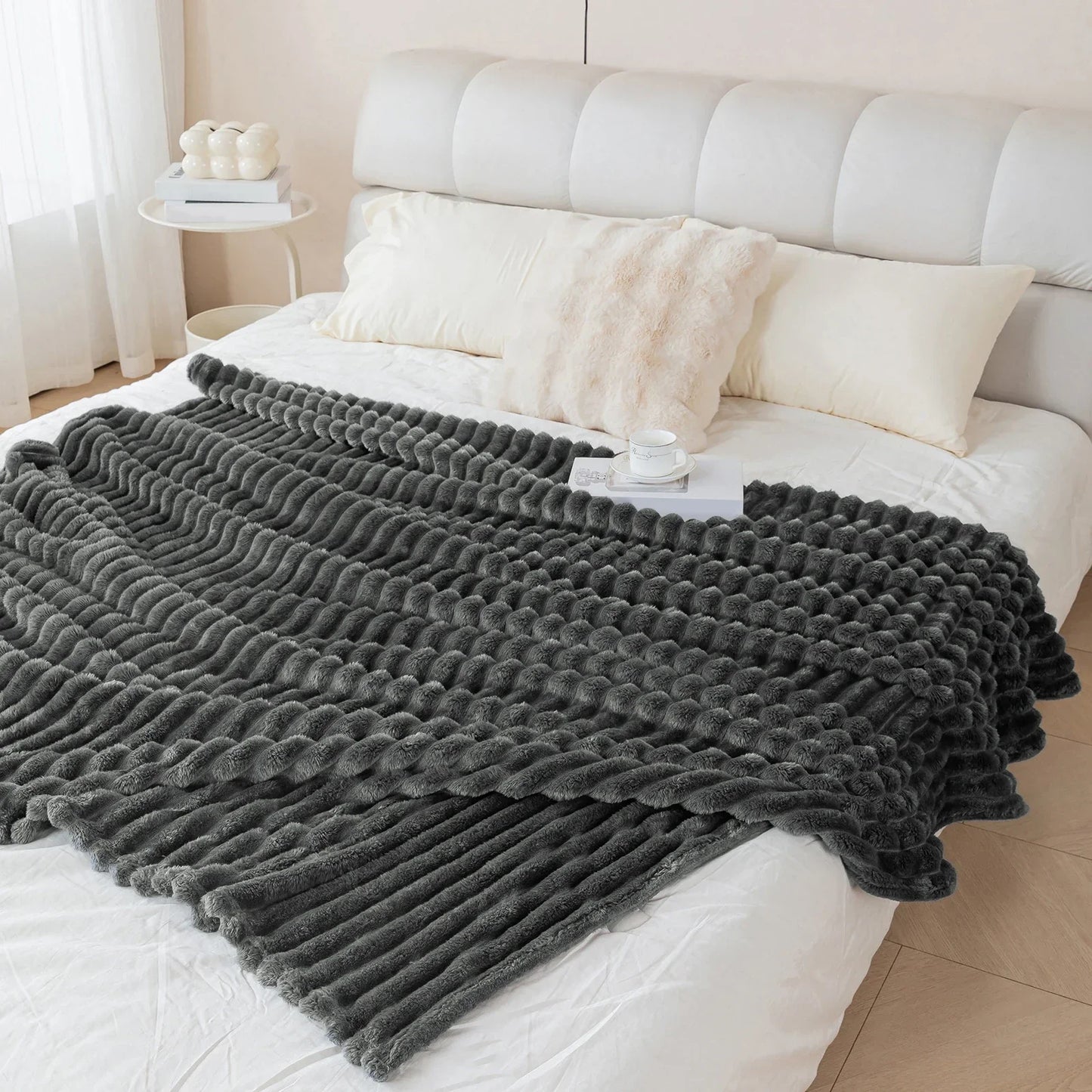 1pc flannel blanket - soft, comfortable, warm nap blanket, Christmas exquisite gift blanket, available in multiple colors